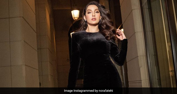 Nora Fatehi's Birthday Celebrations Featured Two Yummy Cakes Sent By Her Mom (See Pics)