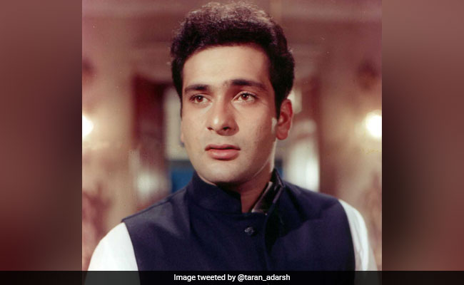 For Rajiv Kapoor, Tributes From Lata Mangeshkar, Madhuri Dixit, Anil Kapoor, Priyanka Chopra And Other Stars