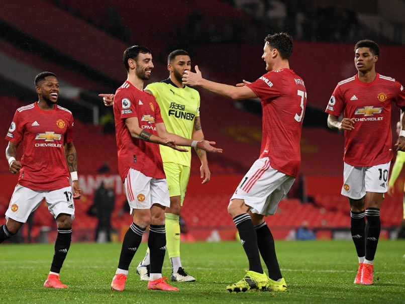 Manchester United Keep Titles Hopes Alive With Newcastle Win