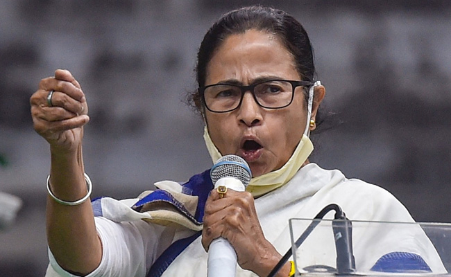 केंद्र में आया INDIA गठबंधन तो NRC और CAA कर देंगे रद्द: ममता बनर्जी केंद्र में आया INDIA गठबंधन तो NRC और CAA कर देंगे रद्द: ममता बनर्जी