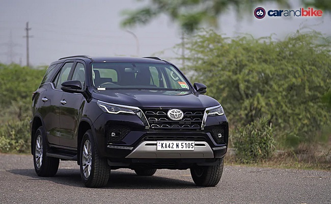 Auto Sales December 2021: Toyota Reports 45% YoY Growth, Annual Sales Breach 1.3 Lakh Units Mark