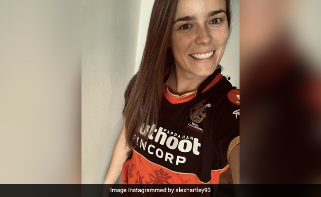 कोहली की फैन महिला क्रिकेटर ने इंग्लैंड की हार का ऐसे लिए मजे, तो भड़ा उठा इंग्लिश क्रिकेटर