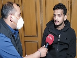 'कानून व्यवस्था पर पूरा भरोसा है', रिहाई के बाद बोले कॉमेडियन मुनव्वर फ़ारूक़ी 'कानून व्यवस्था पर पूरा भरोसा है', रिहाई के बाद बोले कॉमेडियन मुनव्वर फ़ारूक़ी