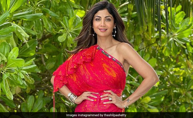 With A Pop Of Colour, Shilpa Shetty Adds Bohemian Style To Her Holiday Looks