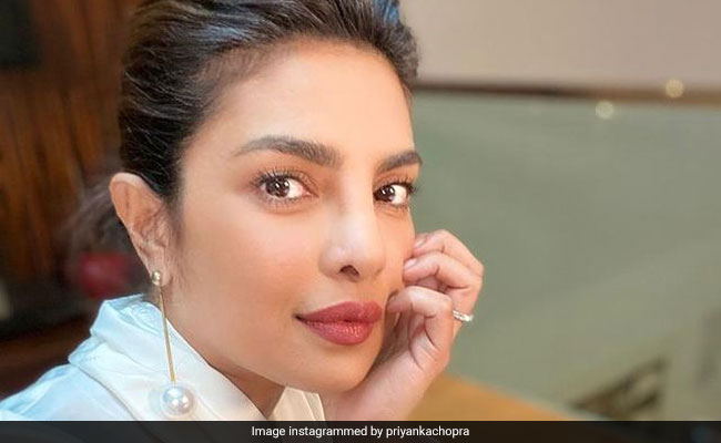 A Fist Bump: Hrithik Roshan's Reaction To Priyanka Chopra's Magazine Cover
