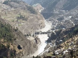 उत्तराखंड: आखिर क्या है ग्लेशियर टूटने का कारण, किसे कहते हैं 'आउटबर्स्ट फ्लड' उत्तराखंड: आखिर क्या है ग्लेशियर टूटने का कारण, किसे कहते हैं 'आउटबर्स्ट फ्लड'