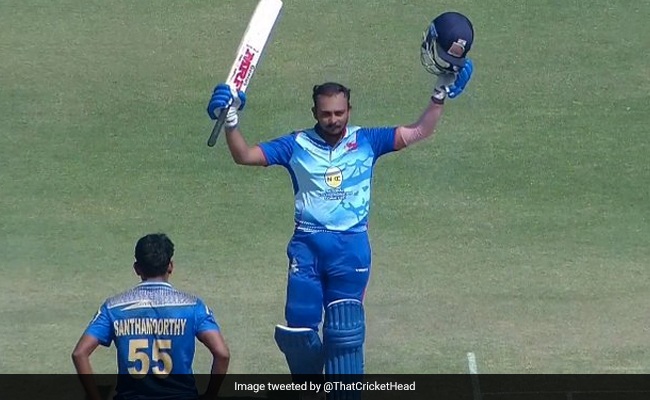 विजय हजारे ट्रॉफी में पृथ्वी शॉ का धमाका, केवल 142 गेंद पर ठोका दोहरा शतक..देखें Video