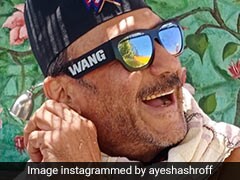 Jackie Shroff को पत्नी आयशा श्रॉफ ने किया Birthday विश तो दिशा पटानी का आया कमेंट- हैप्पी बर्थडे अंकल...