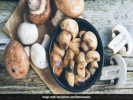 Toxins Food List: भूलकर भी न खाएं ये 7 Toxic Food सेहत को पहुंचा सकते हैं नुकसान Toxins Food List: भूलकर भी न खाएं ये 7 Toxic Food सेहत को पहुंचा सकते हैं नुकसान