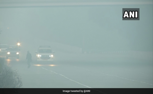 Delhi May Get Light Rain On Thursday, Temperatures Likely To Rise: Met
