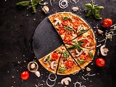 Want To Make Something Interesting For Family? This Uttapam Pizza Recipe Is At Your Disposal Want To Make Something Interesting For Family? This Uttapam Pizza Recipe Is At Your Disposal