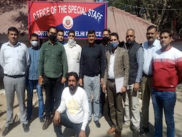 दिल्ली पुलिस की गिरफ्त में ड्रग्स किंगपिन, 1 करोड़ का ड्रग्स भी बरामद, 100 से ज्यादा केस में आरोपी दिल्ली पुलिस की गिरफ्त में ड्रग्स किंगपिन, 1 करोड़ का ड्रग्स भी बरामद, 100 से ज्यादा केस में आरोपी