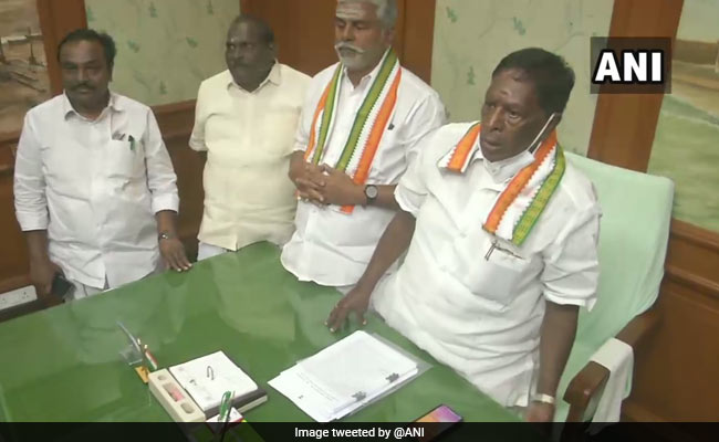 Puducherry Floor Test Highlights: Chief Minister V Narayanasamy Loses Majority