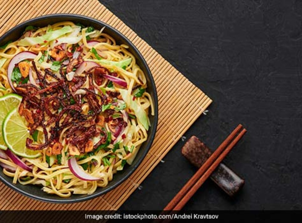 How To Make Atho - A Popular Burmese Street Food From Chennai ...