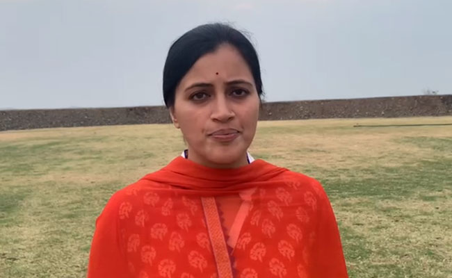 शिवसेना के लेटरपेड पर महिला सांसद को मिली एसिड हमले की धमकी, मामला दर्ज