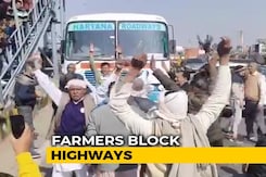 Farmers Block Key Highway In Haryana During <i>Chakka</i> Jam, Delhi On High Alert Farmers Block Key Highway In Haryana During <i>Chakka</i> Jam, Delhi On High Alert