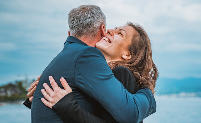 Hug Day 2021: Did You Know There Are Different Kinds Of Hugs? See Here