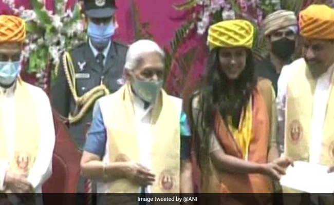 Ujjain Doctor First Woman In Madhya Pradesh To Receive 14 Medals In Medical Studies