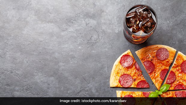 Twitter User's Viral Confession About Eating Pizza With Diet Coke Is So Relatable!