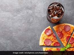 Man Dips Pizza In Coke And The Internet Does A Collective Facepalm Man Dips Pizza In Coke And The Internet Does A Collective Facepalm