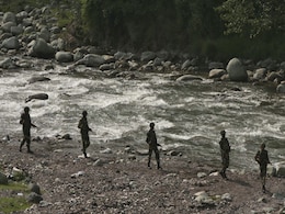BSF Jawan Missing After Falling Into River While Chasing Cattle Smugglers BSF Jawan Missing After Falling Into River While Chasing Cattle Smugglers