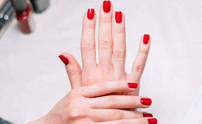 These Chic Nail Polishes Are Made For Your Everyday Looks