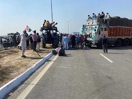 संयुक्त किसान मोर्चा का ऐलान, चुनावी राज्यों में BJP का करेंगे विरोध, 12 मार्च को बंगाल में विशाल रैली संयुक्त किसान मोर्चा का ऐलान, चुनावी राज्यों में BJP का करेंगे विरोध, 12 मार्च को बंगाल में विशाल रैली