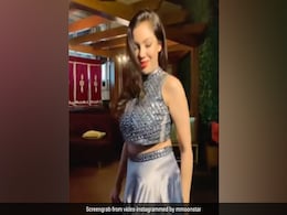 तारक मेहता की बबीताजी ने ग्रे कलर की ड्रेस में दिखा ग्लैमरस अंदाज, देखें Video तारक मेहता की बबीताजी ने ग्रे कलर की ड्रेस में दिखा ग्लैमरस अंदाज, देखें Video
