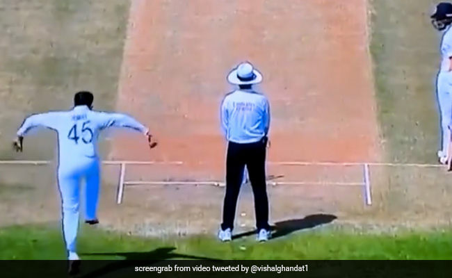 रोहित द्वारा अपनी गेंदबाजी एक्शन की नकल करते देख हरभजन सिंह का आया रिएक्शन, बोले- शाना हिटमैन..'