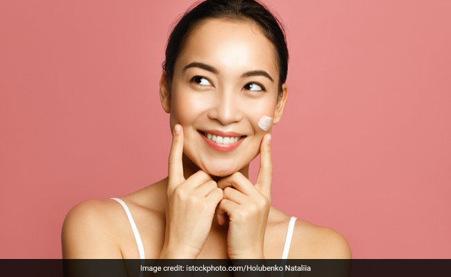 Korean Home Remedies And K-Beauty Tips To Get Dewy, Glass Skin At Home