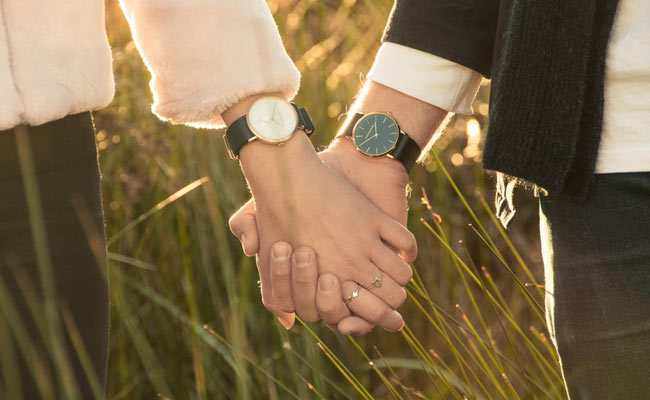This Valentine&rsquo;s Day, Declare Your Love With Couples&rsquo; Watches