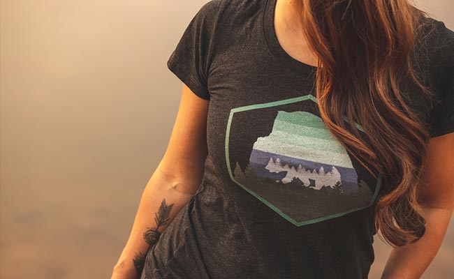 Stay Cool And Chic When You Pick These T-Shirts For Women