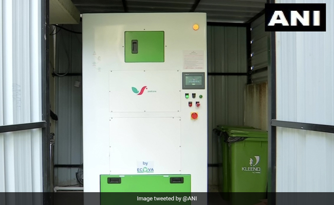 शख्स ने सैनिटरी पैड के निपटान के लिए बनाई ऐसी मशीन, 10 घंटों में 1500 नैपकीन होंगे रिसाइकिल