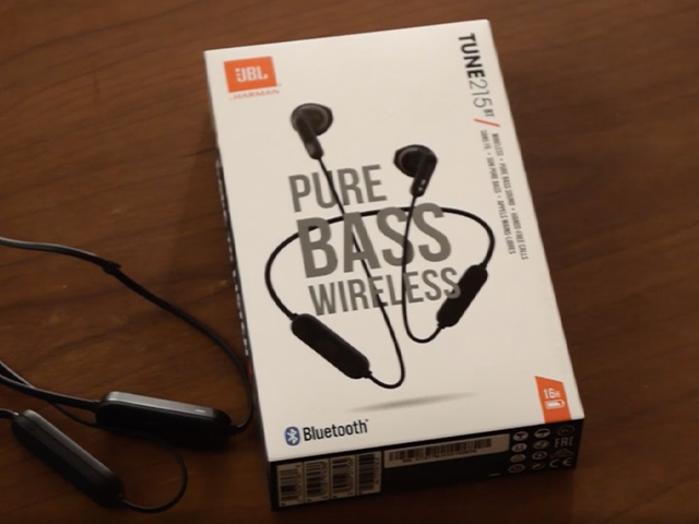 [SPONSORED] JBL Tune 215BT Unboxing
