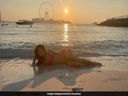 Mouni Roy's Bikini Look From Her Dubai Holiday Is Picture Perfect Mouni Roy's Bikini Look From Her Dubai Holiday Is Picture Perfect