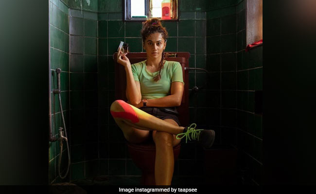 First Look: Taapsee Pannu As Savi From <i>Looop Lapeta</i>