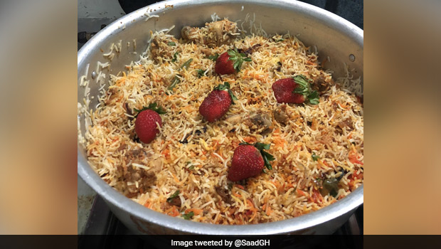 Viral: Strawberry Biryani!? Pakistani Man's Strange Recipe Worked Up The Internet