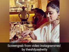 Shamita Shetty ने बर्थडे पर उठाया पुल मी अप केक, चारों तरफ फैल गई चॉकलेट ही चॉकलेट- देखें Video