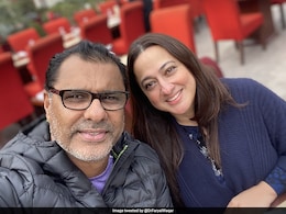 पूर्व पाकिस्तानी क्रिकेटर की पत्नी ने दी शादी की सालगिरह की बधाई, वकार यूनुस बोले- 'बस कर पगली...' पूर्व पाकिस्तानी क्रिकेटर की पत्नी ने दी शादी की सालगिरह की बधाई, वकार यूनुस बोले- 'बस कर पगली...'