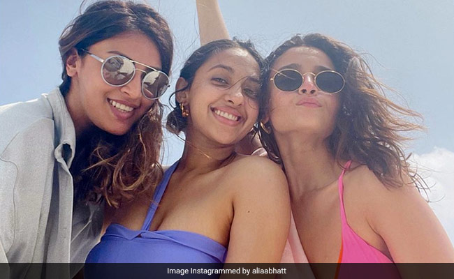 Alia Bhatt, Anushka And Akansha Ranjan Kapoor Are BFF Goals In Colourpop Bikinis