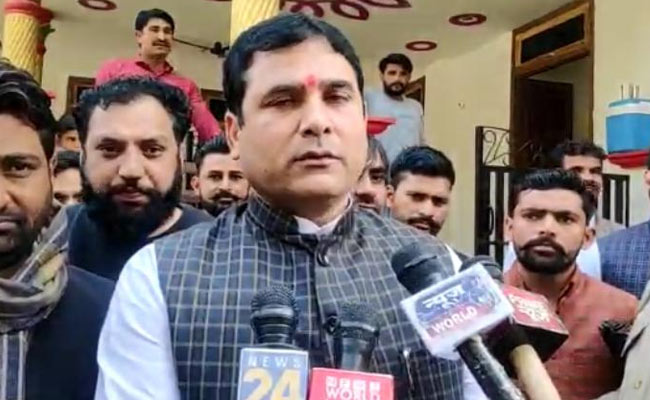 "Goes Anywhere For Rs 2,000": BJP MLA's Barb At Rakesh Tikait