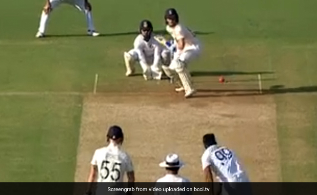 IND vs ENG: अश्विन की 'लॉलीपॉप' गेंद पर बोल्ड हुए ऑली पोप, देखकर विराट कोहली करने लगे डांस - देखें Video