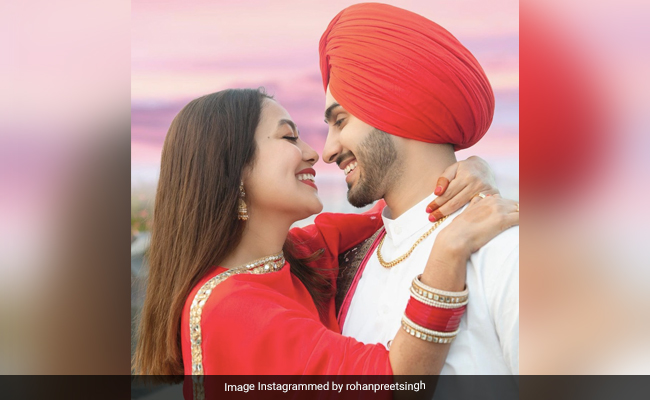 Neha Kakkar And Rohanpreet Singh Began Valentine's Week With Mushy Posts