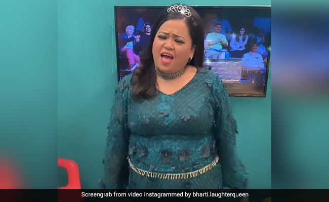 कॉमेडियन भारती सिंह ने 'हंगामा हो गया' सॉन्ग पर किया डांस, फैन्स को दी यह खास सलाह...देखें Video