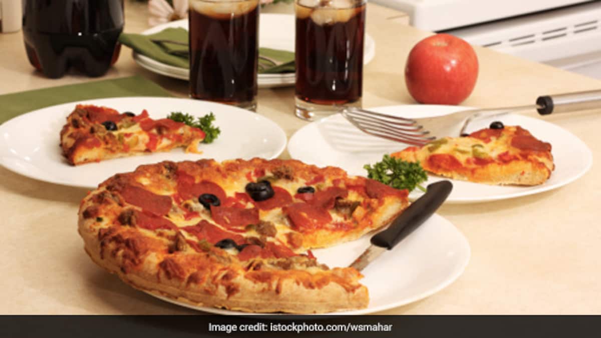 Here Are 5 Different Ways To Eat Pizza; 3 Million Views For Funny Video