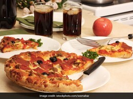 Twitter User Asks Pizza Hut For Free Pizza, Social Media Debate Ensues