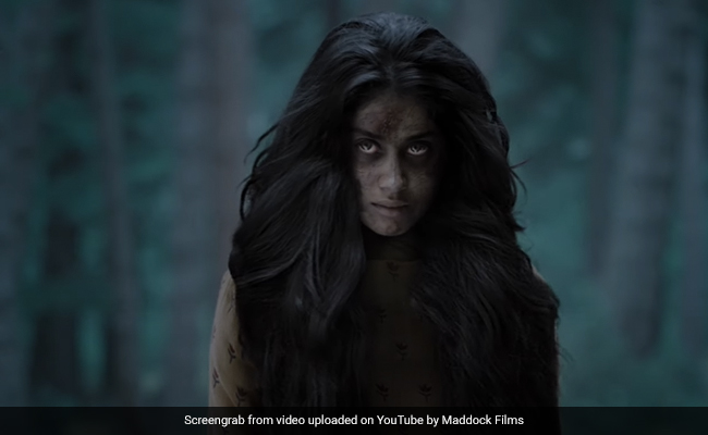 <i>Roohi</i> Trailer: Janhvi Kapoor As A Ghost Turns Rajkummar Rao's Life Upside Down