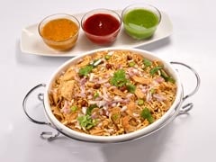 Bareillys Aloo Moong Dal Chaat