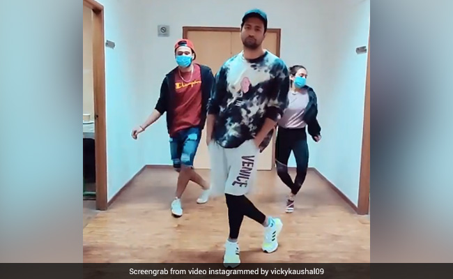 Such Swag, Much Wow: Vicky Kaushal Takes The "<I>Don't Rush</i>" Challenge