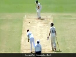 Ind Vs Eng: जसप्रीत बुमराह ने किया अंग्रेज बल्लेबाज को 'गुमराह', रहस्यमयी गेंद पर किया Out - देखें Video Ind Vs Eng: जसप्रीत बुमराह ने किया अंग्रेज बल्लेबाज को 'गुमराह', रहस्यमयी गेंद पर किया Out - देखें Video